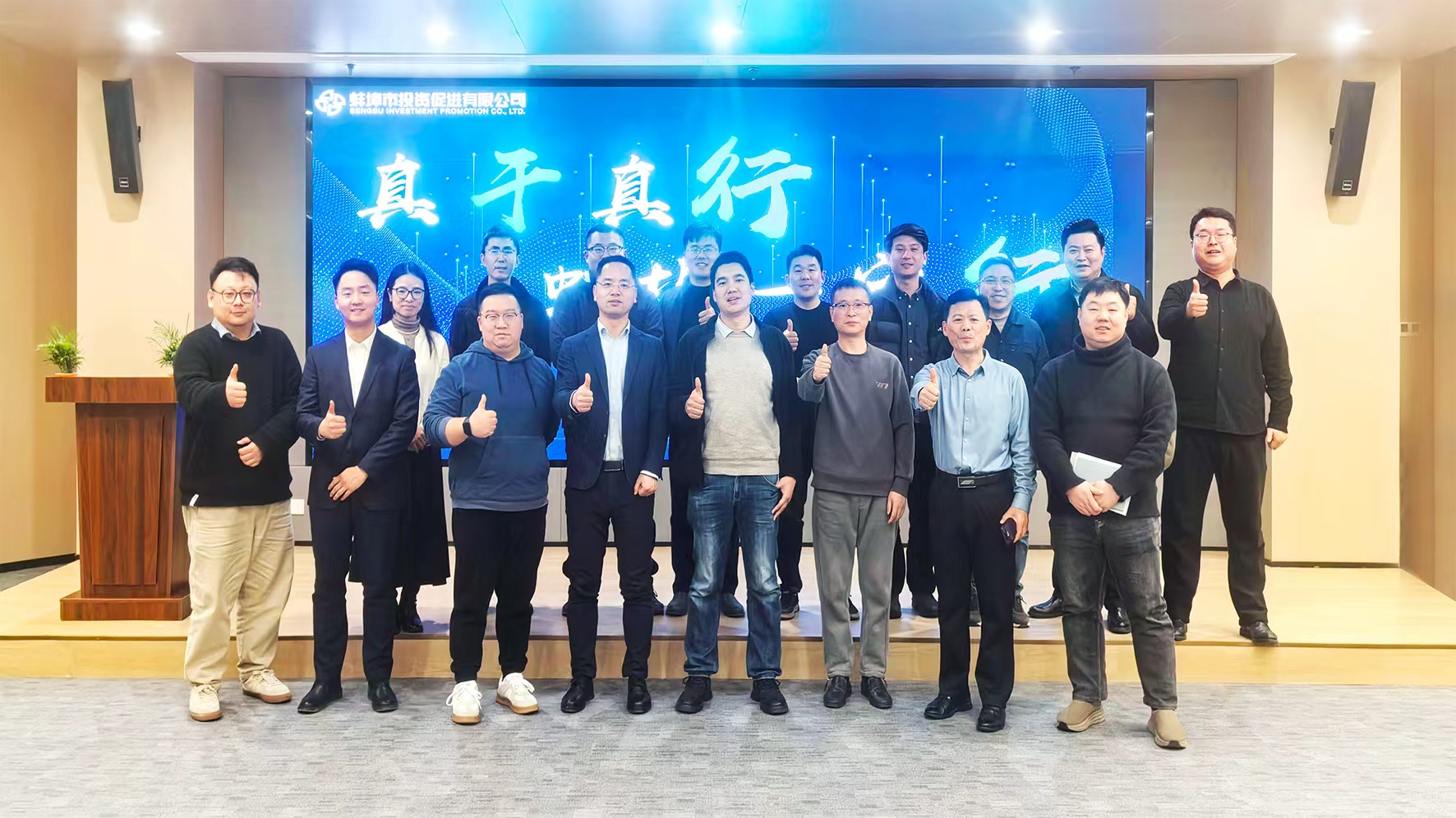 6e0689a44402507e4c3f4a70cd1b6825.jpg 6e0689a44402507e4c3f4a70cd1b6825.jpg